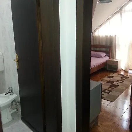 Ambasador Bahçallëk