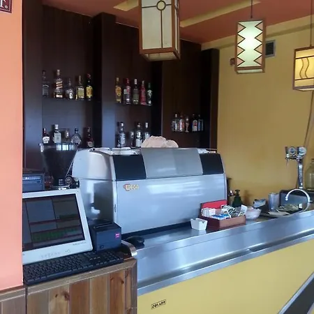 Ambasador מלון Bahçallëk