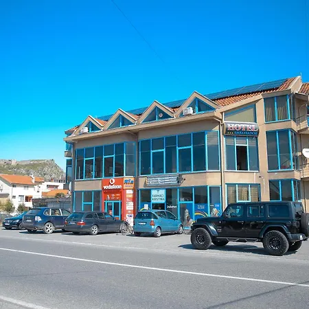 Ambasador Hotel