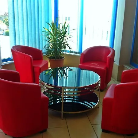 Ambasador 3* Bahçallëk