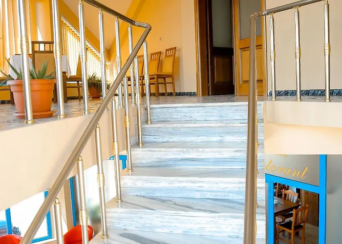Ambasador Hotel