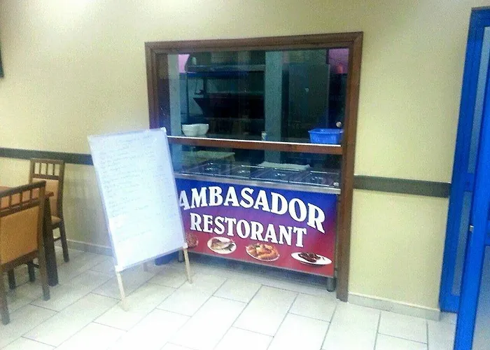 Ambasador Hotel 3*