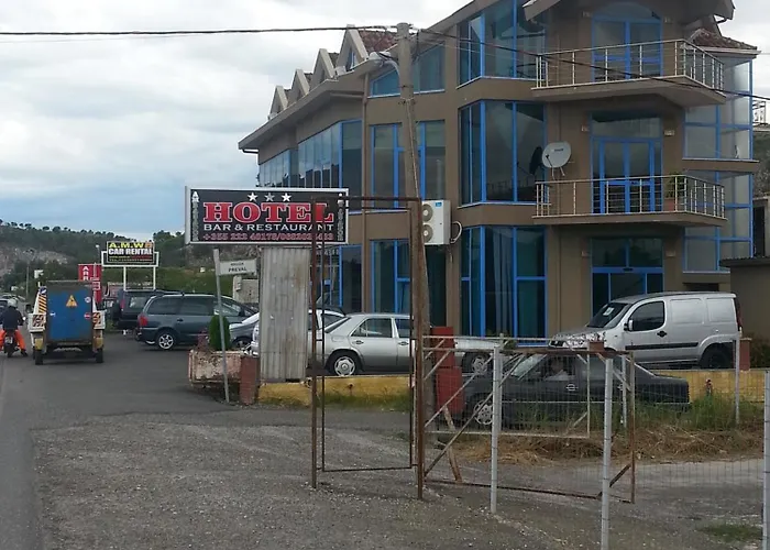 Ambasador Hotel